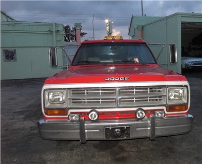 Used 1990 DODGE tow truck  | Lake Wales, FL