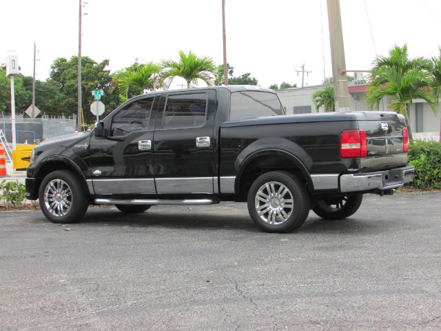 Used 2006 LINCOLN MARK LT  | Lake Wales, FL