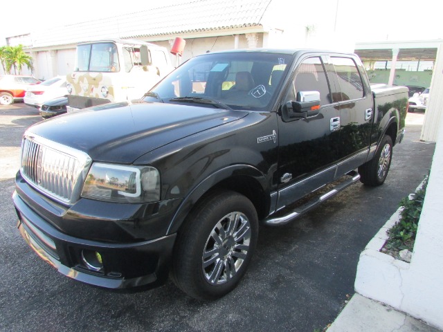 Used 2006 LINCOLN MARK LT  | Lake Wales, FL