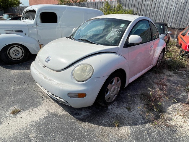 Used 1998 VOLKSWAGEN Beetle  | Lake Wales, FL