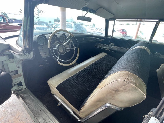 Used 1960 LINCOLN PREMIER  | Lake Wales, FL