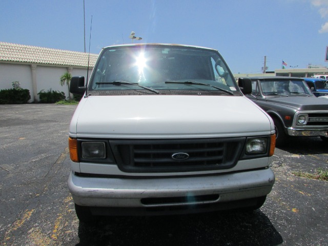 Used 2006 FORD E250  | Lake Wales, FL