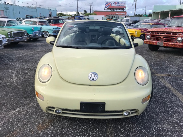 Used 2005 VOLKSWAGEN Beetle  | Lake Wales, FL