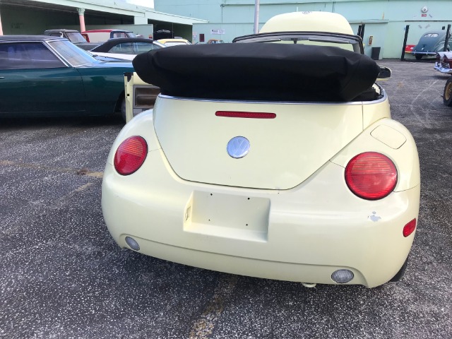 Used 2005 VOLKSWAGEN Beetle  | Lake Wales, FL