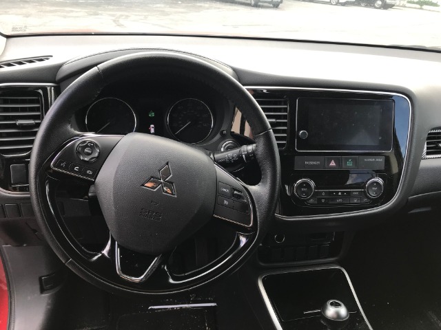 Used 2017 MITSUBISHI OUTLANDER  | Lake Wales, FL