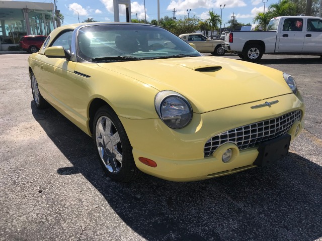 Used 2002 FORD THUNDERBIRD Deluxe | Lake Wales, FL