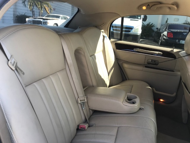 Used 2007 LINCOLN TOWN CAR x ROLLS ROYCE SILVER SPUR | Lake Wales, FL