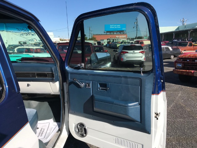 Used 1988 CHEVROLET SUBURBAN R10 | Lake Wales, FL