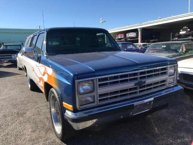 Used 1988 CHEVROLET SUBURBAN R10 | Lake Wales, FL