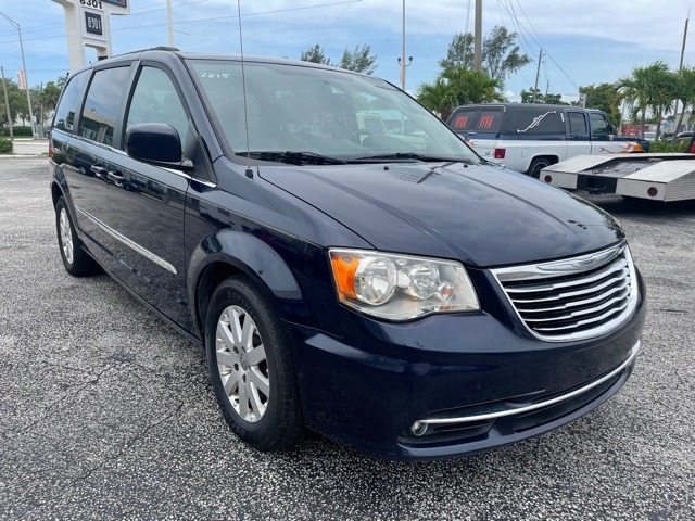 Used 2014 Chrysler Town and Country Touring | Lake Wales, FL