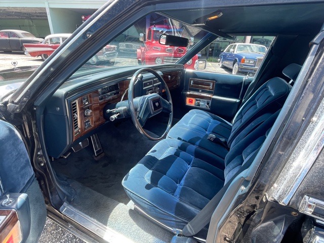Used 1986 Cadillac Fleetwood Brougham FLOWER CAR | Miami, FL