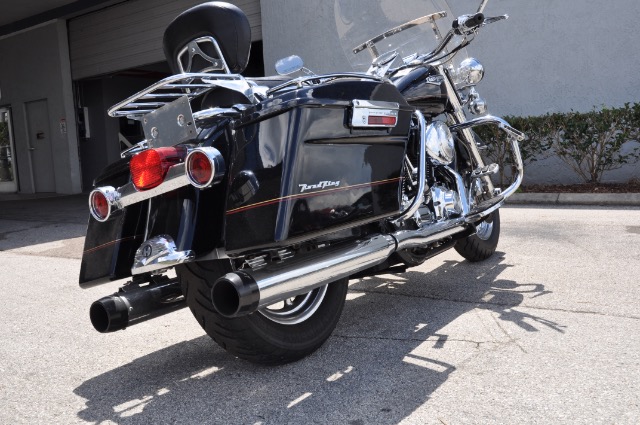 Used 2001 HARLEY DAVIDSON ROAD KING  | Lake Wales, FL