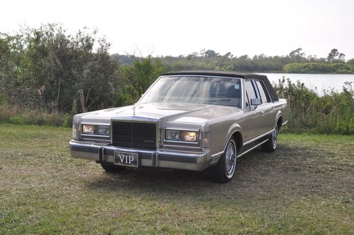 Used 1989 Lincoln Town Car  | Lake Wales, FL