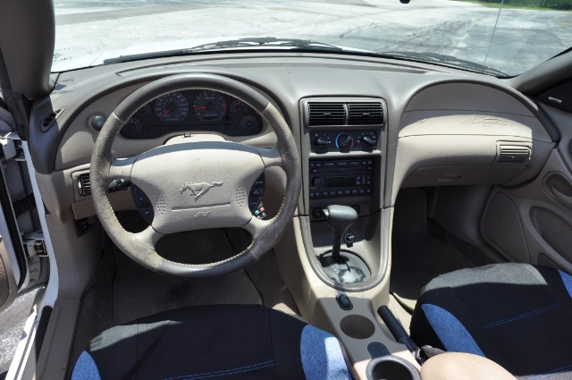 Used 2004 Ford Mustang Deluxe | St. Petersburg, FL