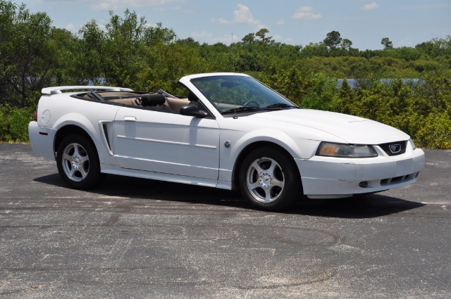 Used 2004 Ford Mustang Deluxe | St. Petersburg, FL