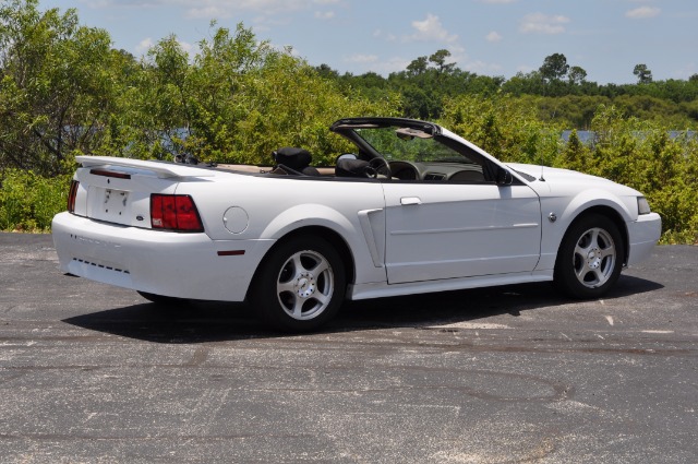 Used 2004 Ford Mustang Deluxe | St. Petersburg, FL