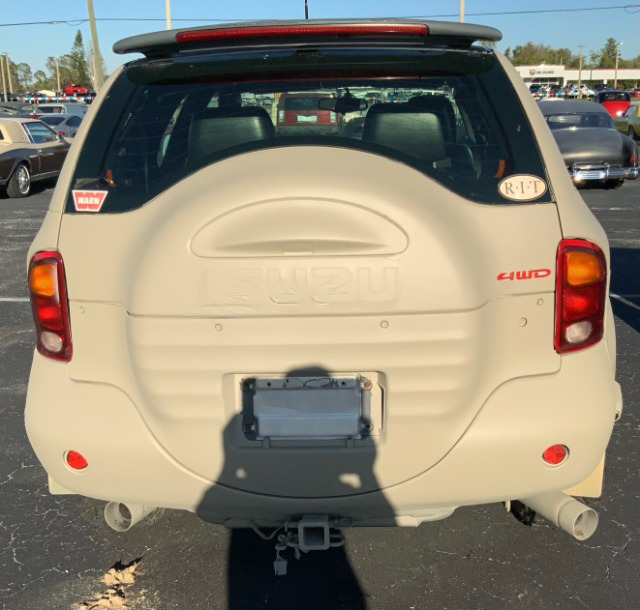 Used 1999 Isuzu VehiCROSS  | Lake Wales, FL