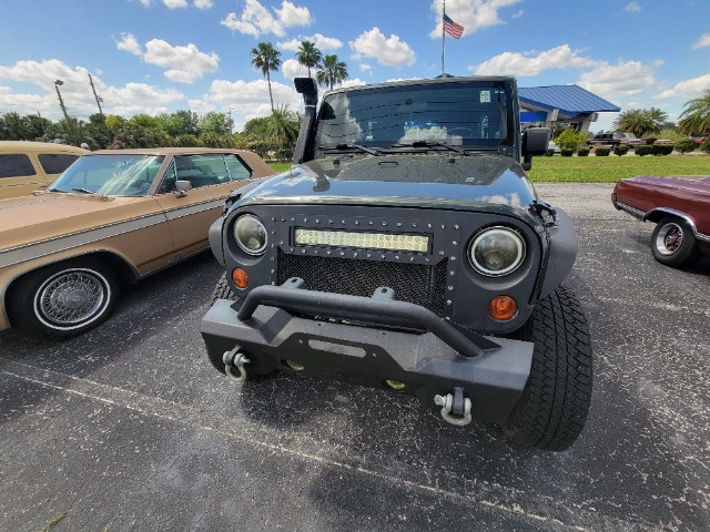 Used 2010 Jeep Wrangler Unlimited Sahara | Lake Wales, FL