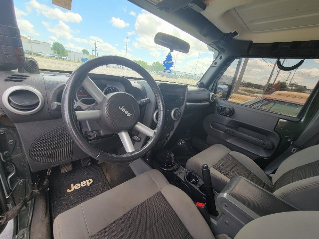 Used 2010 Jeep Wrangler Unlimited Sahara | Lake Wales, FL